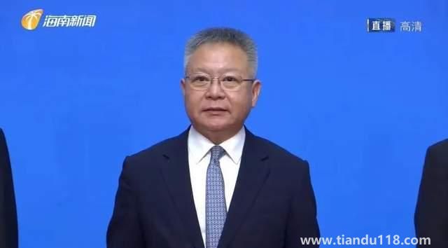 醫(yī)學(xué)博士出身的他當(dāng)選海南省委書記 醫(yī)生出身 曾在上海、教育部工作(圖2)