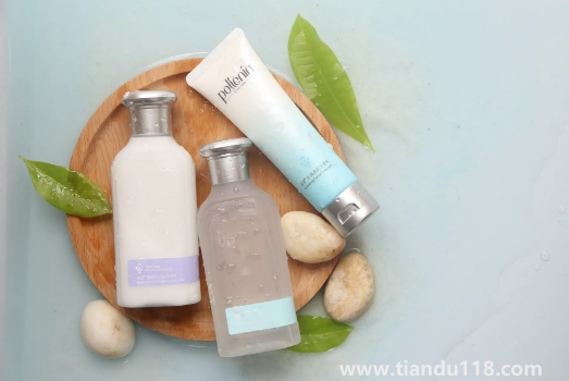 房間太熱護(hù)膚品會壞嗎(夏天護(hù)膚品要放冰箱嗎)(圖2) 房間太熱護(hù)膚品會壞嗎2