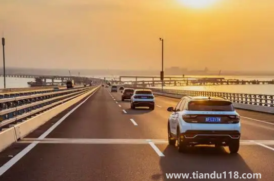 2022年農(nóng)歷8月哪天出行最好最吉利(出行注意事項(xiàng))(圖1) 2022年農(nóng)歷8月哪天出行最好最吉利1