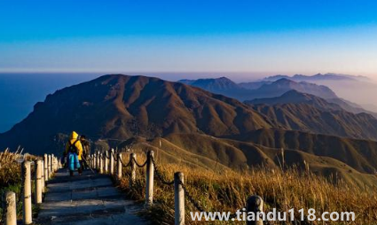 2022國(guó)慶去武功山露營(yíng)冷不冷(國(guó)慶去武功山露營(yíng)好不好)(圖1) 2022國(guó)慶去武功山露營(yíng)冷不冷1