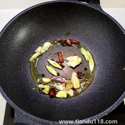 麻辣燙的做法(麻辣燙怎么做)(圖6) 麻辣燙的做法(麻辣燙怎么做)(圖6)