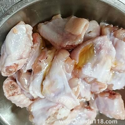 三杯雞的做法(三杯雞怎么做)(圖5) 三杯雞的做法(三杯雞怎么做)(圖5)