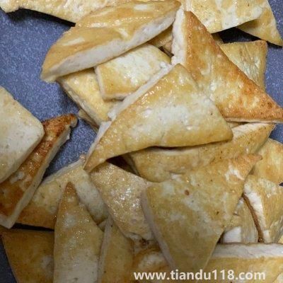 家常豆腐的做法(家常豆腐怎么做)(圖4) 家常豆腐的做法(家常豆腐怎么做)(圖4)
