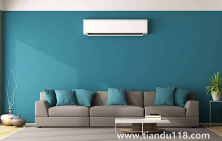 空調(diào)吹出來黑色像煤炭一樣的東西是什么(空調(diào)吹出來黑色像煤炭一樣的東西會(huì)影響健康嗎)(圖1) 空調(diào)吹出來黑色像煤炭一樣的東西是什么1