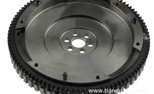 汽車飛輪壞了必須馬上換嗎(汽車飛輪壞了的表現(xiàn))(圖2) 汽車飛輪壞了必須馬上換嗎2