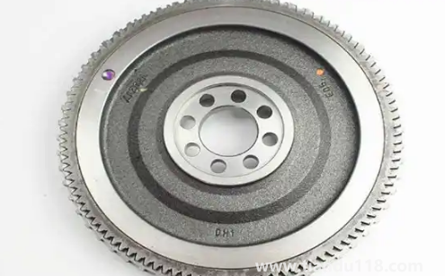 汽車飛輪壞了必須馬上換嗎（汽車飛輪壞了的表現(xiàn)）