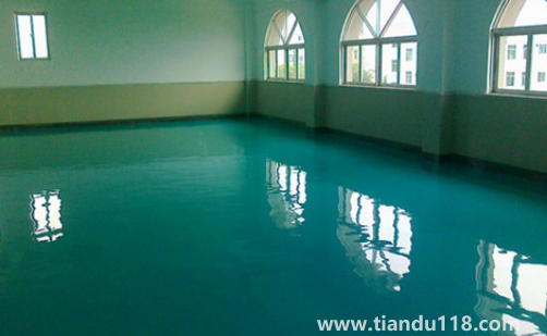 水泥地面可以直接做自流平嗎(普通水泥加什么可以做自流平)(圖2) 水泥地面可以直接做自流平嗎2