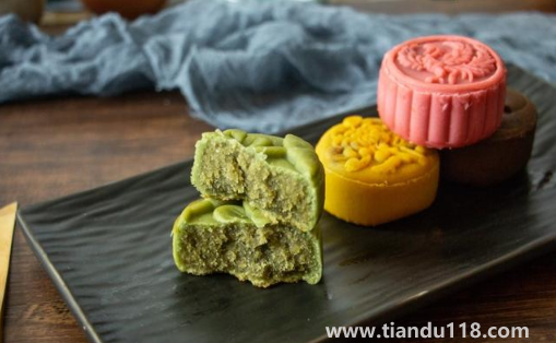 月餅可以蒸著吃嗎（月餅怎么吃）