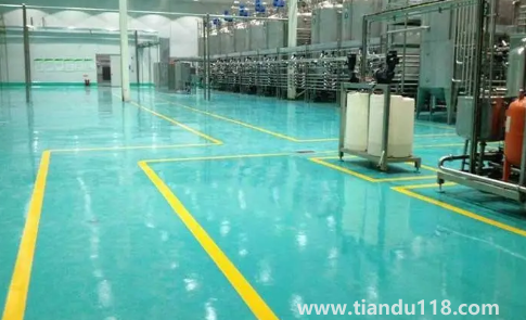 環(huán)氧自流平地面多少錢一平米(環(huán)氧地坪漆油性和水性有什么區(qū)別)(圖2) 環(huán)氧自流平地面多少錢一平米2