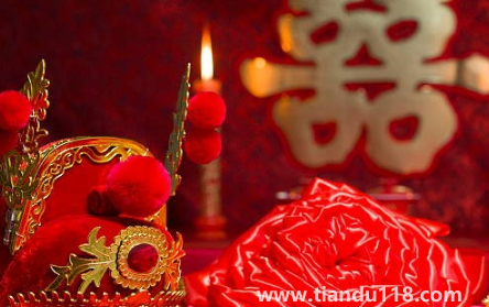 結(jié)婚八字算日子能不能改(結(jié)婚吉日對(duì)新人的影響有哪些)(圖3) 結(jié)婚八字算日子能不能改 3