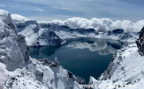 2022中秋節(jié)去長(zhǎng)白山冷不冷（中秋節(jié)長(zhǎng)白山人多嗎）