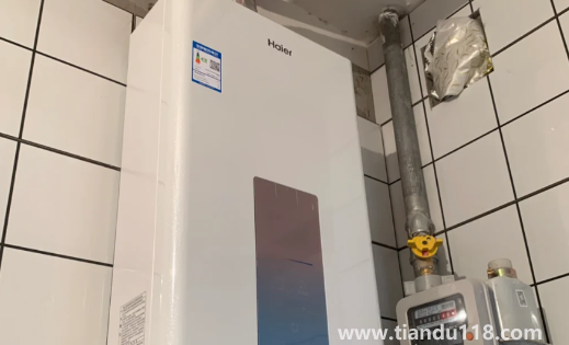 熱水器安裝時一定要水平嗎（燃?xì)鉄崴餍枰A(yù)埋管道嗎）