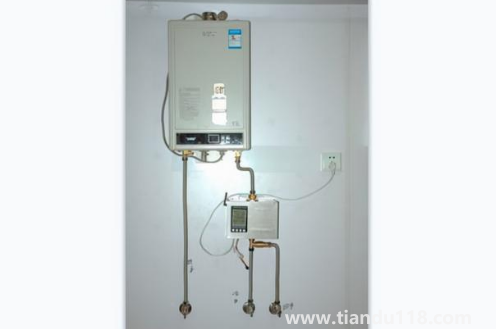 安裝熱水器需要預(yù)留什么接口(安裝熱水器需要打孔嗎)(圖3) 安裝熱水器需要預(yù)留什么接口3