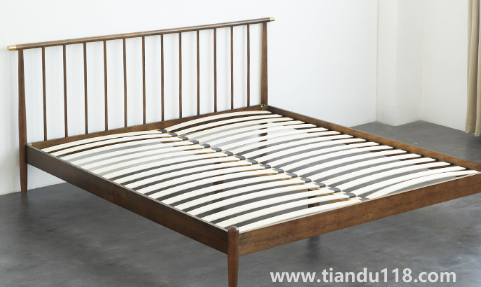 1.5米的床適合夫妻睡嗎(1.5米床和1.8米床區(qū)別)(圖3) 1.5米的床適合夫妻睡嗎3