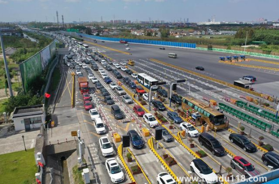 2022年國慶節(jié)高速公路免費(fèi)是幾號(hào)到幾號(hào)（國慶節(jié)高速通行注意事項(xiàng)）