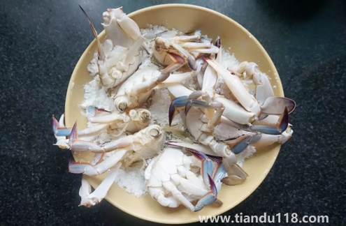 梭子蟹切好了以后放冰箱可以嗎（梭子蟹怎么放冰箱保存）