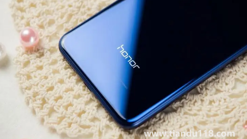 榮耀Magic5是曲面屏嗎（榮耀Magic5什么時候上市）