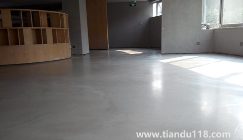 100平方做自流平多少錢(自流平水泥開裂起殼怎樣修復)(圖3) 100平方做自流平多少錢3