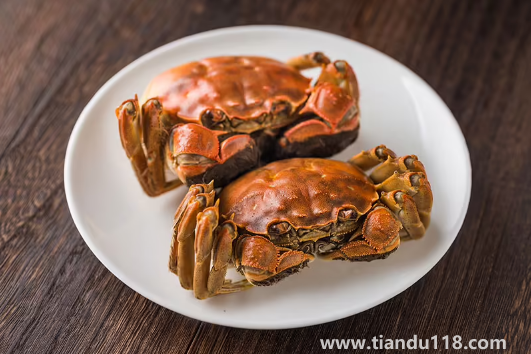 梭子蟹和大閘蟹哪個(gè)膽固醇高（梭子蟹和大閘蟹的區(qū)別）