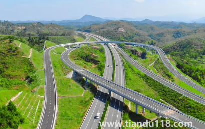 2023春節(jié)高速提前幾個(gè)小時(shí)上可以嗎(春節(jié)上高速不想錯(cuò)過免費(fèi)通行時(shí)間小指南)(圖3) 2023春節(jié)高速提前幾個(gè)小時(shí)上可以嗎3