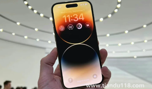 iPhone14會被掰彎嗎（蘋果iPhone14會進水嗎）