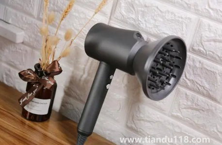 吹風機線粗的好還是細的好(吹風機是不是線越粗越好用)(圖3) 吹風機線粗的好還是細的好3
