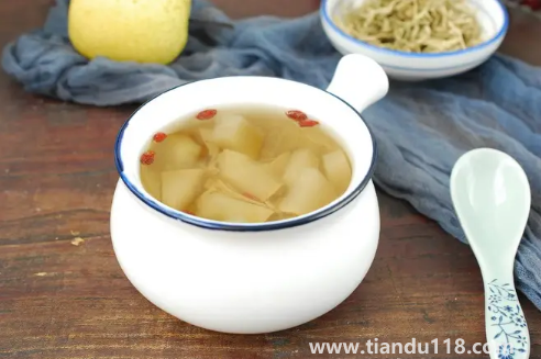 雪梨水適合風(fēng)寒咳嗽還是風(fēng)熱咳嗽3