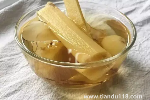 甘蔗煮水用紫皮還是綠皮(甘蔗煮水的功效與作用)(圖2) 甘蔗煮水用紫皮還是綠皮2