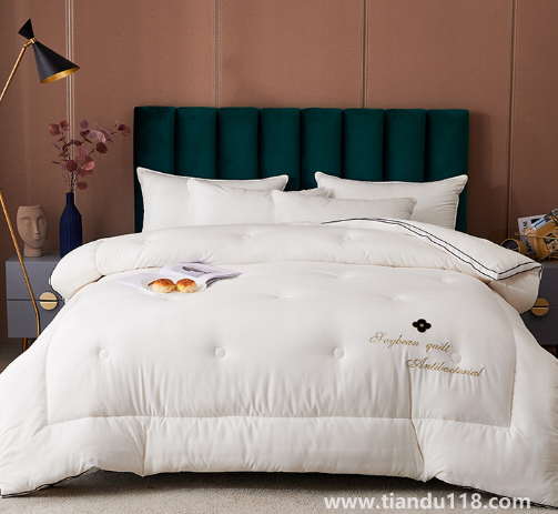 新買(mǎi)的大豆纖維被子可以直接蓋嗎(大豆纖維被清洗要注意什么)(圖2) 新買(mǎi)的大豆纖維被子可以直接蓋嗎2