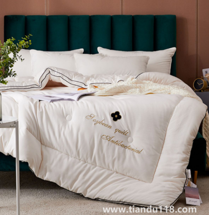 新買(mǎi)的大豆纖維被子可以直接蓋嗎(大豆纖維被清洗要注意什么)(圖3) 新買(mǎi)的大豆纖維被子可以直接蓋嗎3