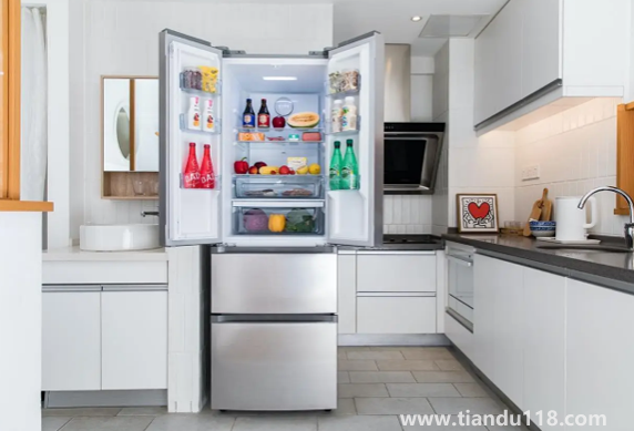 秋天冰箱補償開關(guān)是開還是關(guān)(秋天冰箱放幾檔最好)(圖2) 秋天冰箱補償開關(guān)是開還是關(guān)2