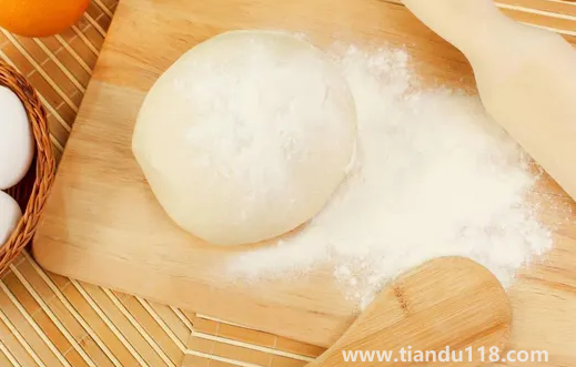 二次發(fā)酵沒變大怎么辦(發(fā)面怎么樣才算發(fā)好了)(圖3) 二次發(fā)酵沒變大怎么辦3