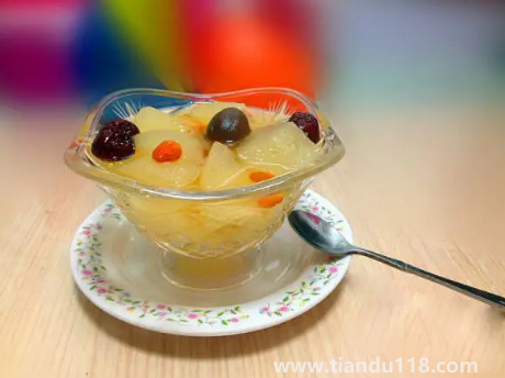 冰糖雪梨適合有痰還是無(wú)痰(冰糖雪梨止咳化痰做法)(圖3) 冰糖雪梨適合有痰還是無(wú)痰3