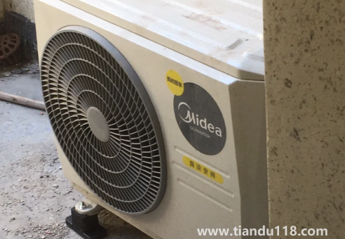 拆空調(diào)直接剪斷管子危險嗎(美的空調(diào)銅管可以直接切斷嗎)(圖2) 拆空調(diào)直接剪斷管子危險嗎2