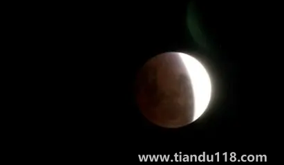 11月8日月全食每個地方都能見到嗎3
