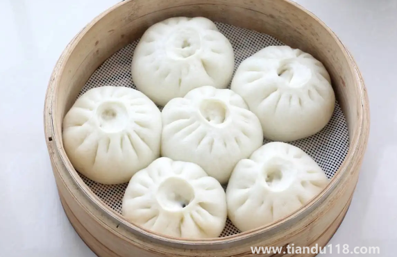 蒸包子可以提前一晚上發(fā)面嗎(蒸包子發(fā)面要多長(zhǎng)時(shí)間最好)(圖2) 蒸包子可以提前一晚上發(fā)面嗎2