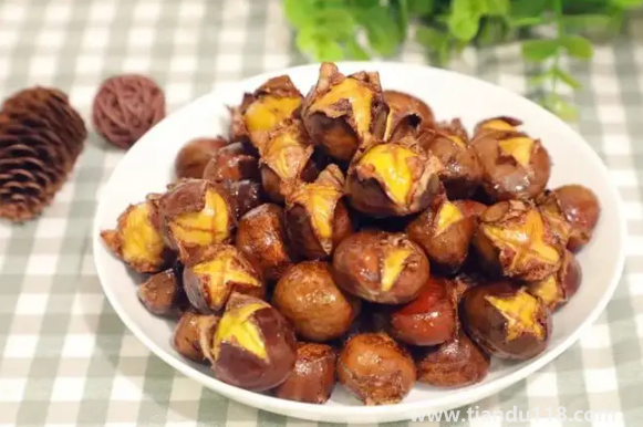 炒熟的板栗可以放冰箱冷凍保存嗎(炒熟的板栗怎么保存)(圖3) 炒熟的板栗可以放冰箱冷凍保存嗎3