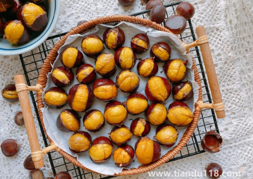 炒熟的板栗怎么保存不會(huì)壞還新鮮(炒板栗需要開(kāi)口嗎)(圖2) 炒熟的板栗怎么保存不會(huì)壞還新鮮2