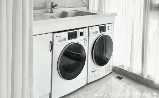 租客洗衣機(jī)用了一年壞了誰(shuí)負(fù)責(zé)(維修洗衣機(jī)需要多少錢)(圖1) 租客洗衣機(jī)用了一年壞了誰(shuí)負(fù)責(zé)1