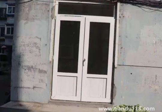 為什么窮不改門(mén)(改大門(mén)方向?qū)θ擞杏绊憜幔?圖2) 為什么窮不改門(mén)2