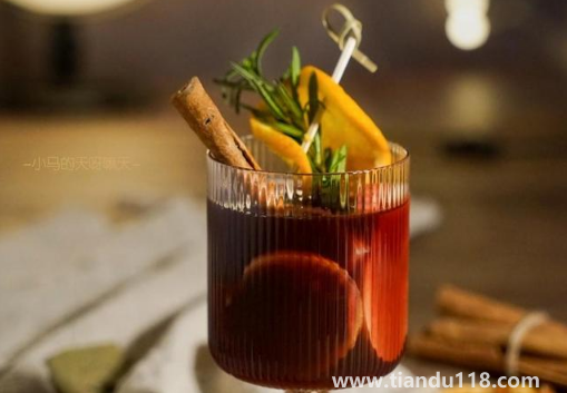 熱紅酒要一次性喝完嗎（熱紅酒是怎么做出來的）