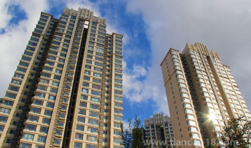 買房首付從誰(shuí)的卡刷有關(guān)系嗎（買房首付盡量多付還是少付）