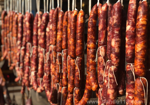 香腸灌好后要用牙簽戳一下嗎（香腸可以曬太陽嗎）