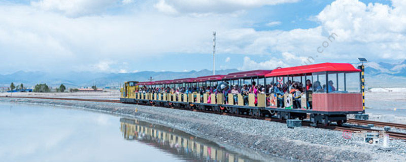 茶卡鹽湖小火車坐多長時間 茶卡鹽湖小火車坐可以坐多久(圖1) 茶卡鹽湖小火車坐多長時間
