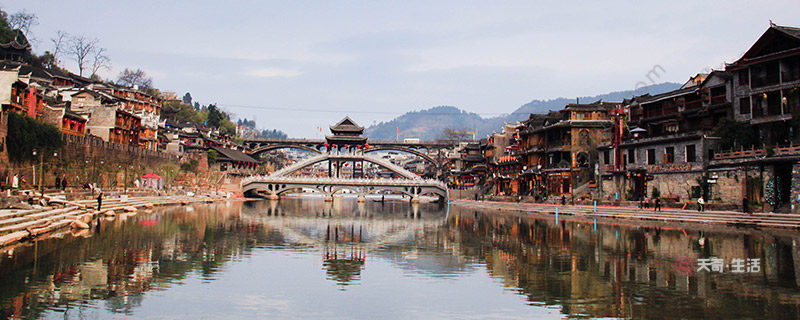 鳳凰古鎮(zhèn)適合幾日游 鳳凰古鎮(zhèn)適合玩幾天(圖1) 鳳凰古鎮(zhèn)適合幾日游